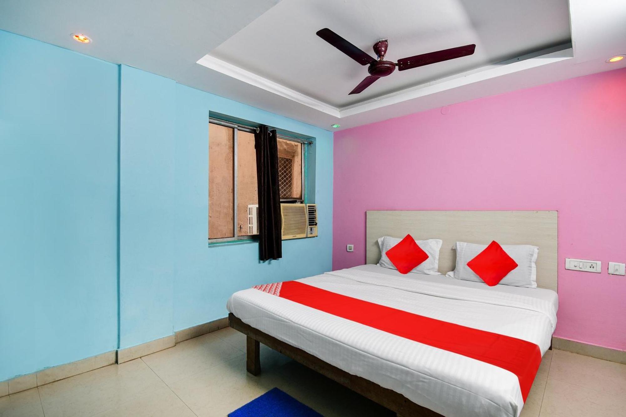 Oyo Flagship Chandrabindu Puri