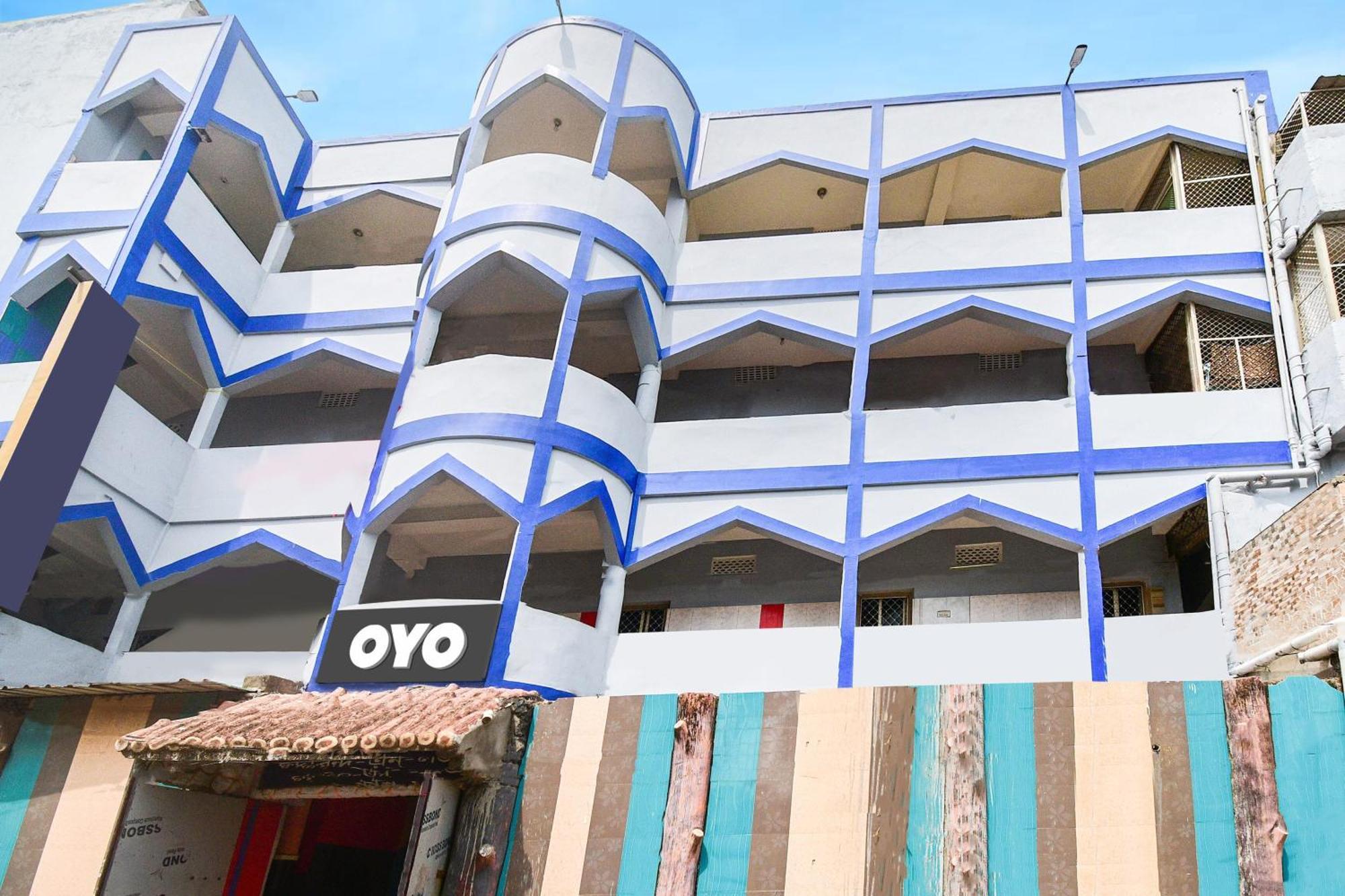 Hotel Oyo Flagship Chandrabindu Puri