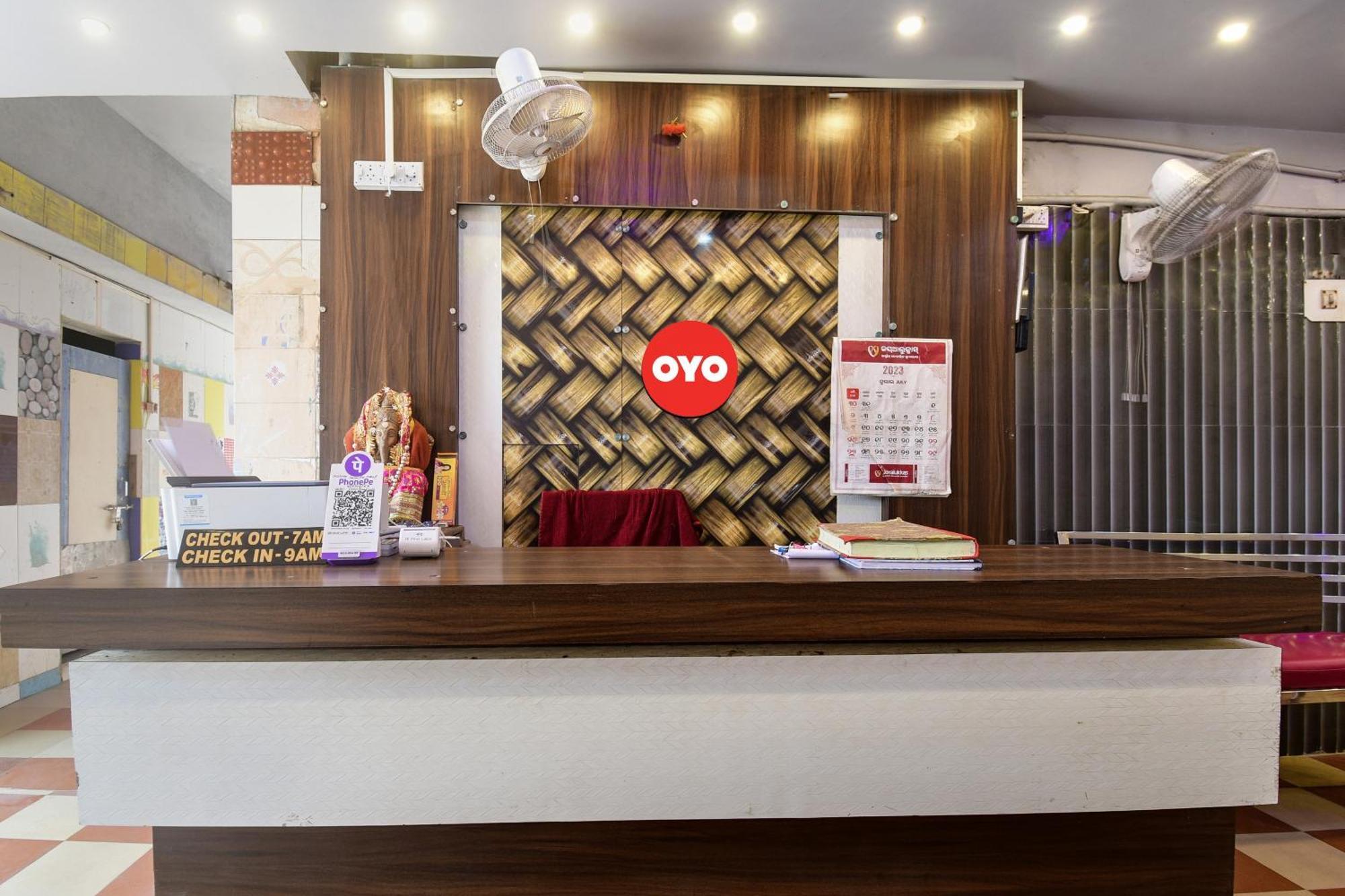 Oyo Flagship Chandrabindu Hotel